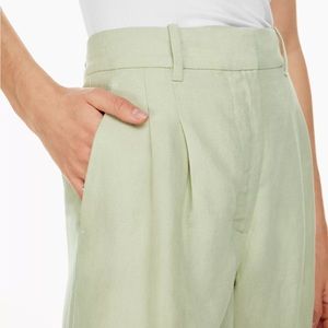 Aritzia Effortless Pant in Linen (Sage / Dark Green) sz 6